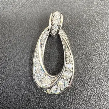 엘레강트한 크리스탈 펜던트 P/S