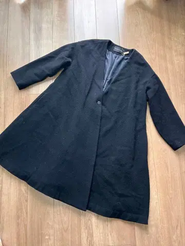 미즈이로 인드 블랙 롱 코트