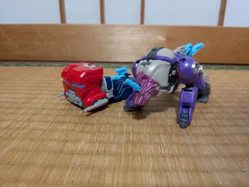 트랜스포머 원 옵티머스 프라임 알파 트라이온