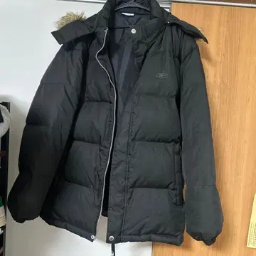 Reebok 블랙 다운 자켓 사이즈 L 페더 다운 상태 좋음