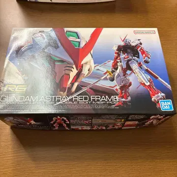 RG 건담 아스트레이 레드 프레임 1/144