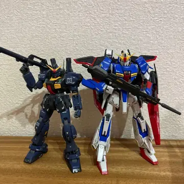 RG 건담 마크 투 티탄즈 Z 건담