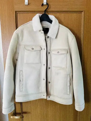 Bershka 남성용 보아 자켓