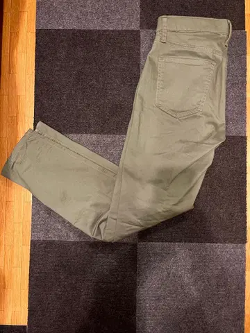 유니클로 울트라 스트레치 컬러 청바지