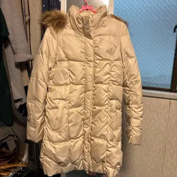 INGNI 후드 부착 베이지 다운 자켓 아이보리 퍼 라쿤 코트