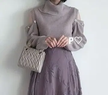 AnMILLE 비쥬 니트 오픈 숄더 안미르