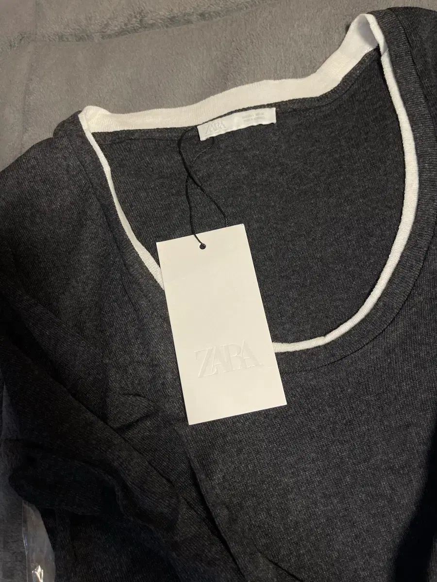 [New product] Zara layered round neck long sleeve t-shirt 5644/843