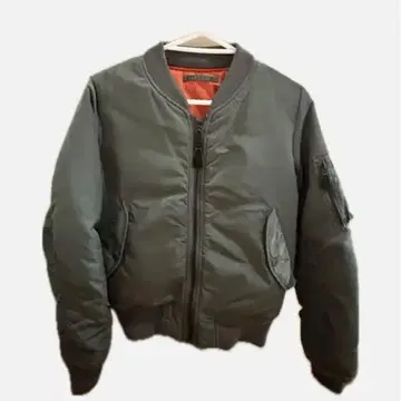 AVIREX MA-1 자켓 올리브 그린