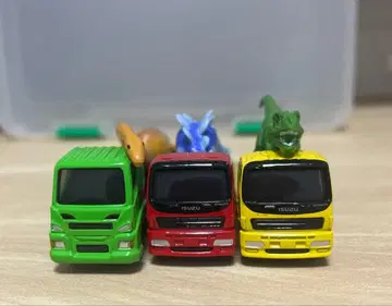 타카라토미 토미카 상자 채로 즐기는! 공룡 운반차 세트 미니카