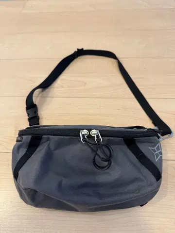 퍼고웍스 스위치 L 어반 그레이