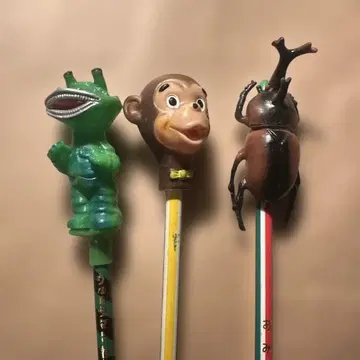 카네곤 울트라맨 괴수 연필 원숭이 곤충 3개입