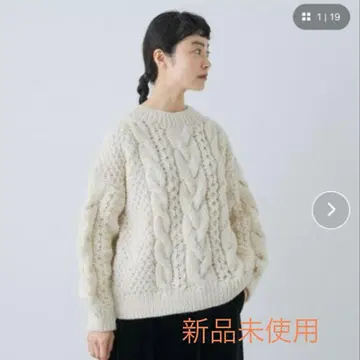 [ 미사용 새상품 ] 카구레 페루 아란 크루넥 니트 아이보리