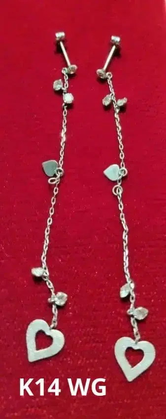 K14 화이트 골드 하트 참 롱 귀걸이