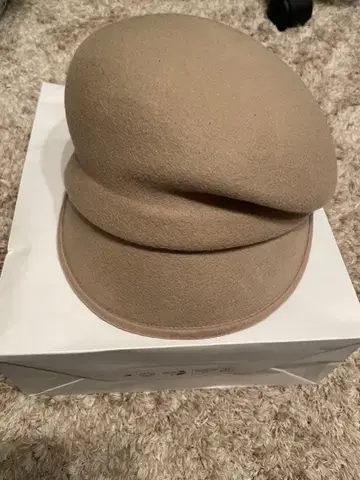 미사용 새상품 CA4LA 베이지 울 헌팅 캡