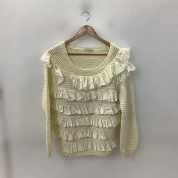 12.11 M662P 쥬에티 화이트 계열 프릴 니트