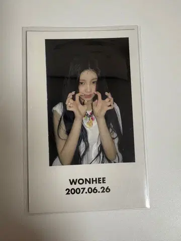 ILLIT 원희 쇼케이스 트레이딩 카드