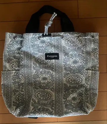 꽃무늬 토트백 그레이 계열
