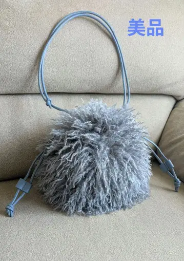 [ 새상품급 ] 그린 라벨 릴랙싱 컬리 인조 모피 백