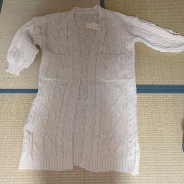 HUG.U의 빅 니트 가디건