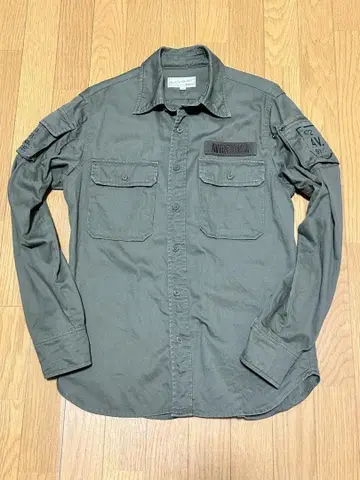 AVIREX 긴팔 퍼티그 셔츠 올리브 그린