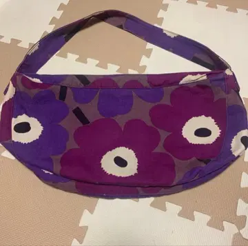마리메꼬 숄더백 보라색