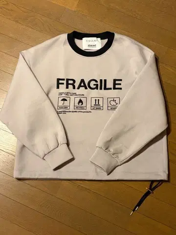 CULLNI x SHAREEF FRAGILE 풀오버
