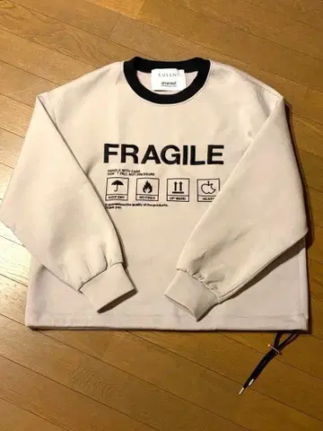 CULLNI x SHAREEF FRAGILE 풀오버