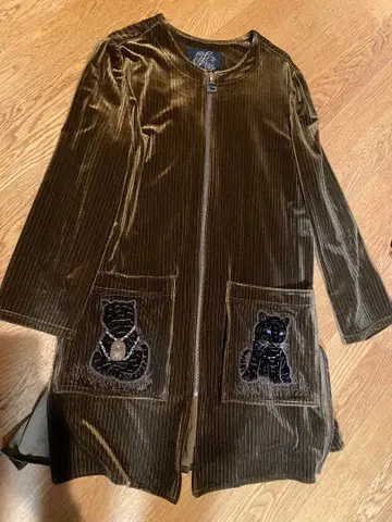 이타리야 벨벳 조 가디건 브라운 9호