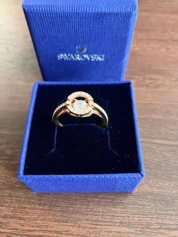 SWAROVSKI 스와로브스키 반지 [ 16호 ] 비쥬