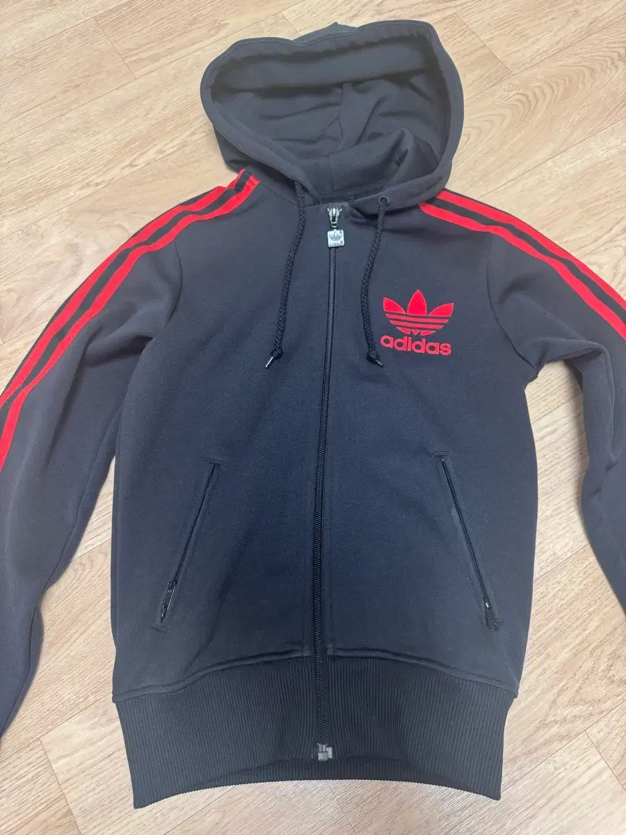 Adidas Europa Hooded Zip-up Black/Red