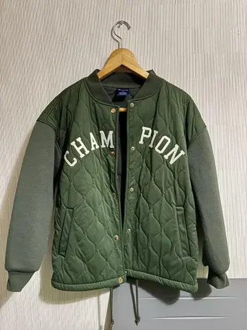 [ champion ] [ 챔피온 ] 퀼팅 자켓 M 사이즈