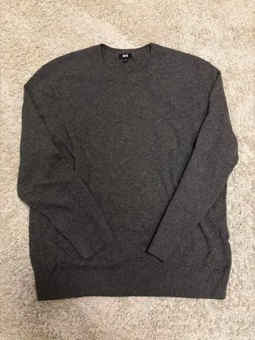 유니클로 캐시미어 크루넥 스웨터 2024aw