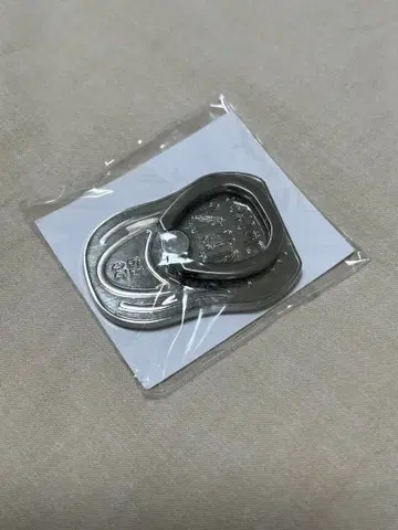 [ 미개봉 새상품 ] RADWIMPS 스마트폰 링 19년 투어