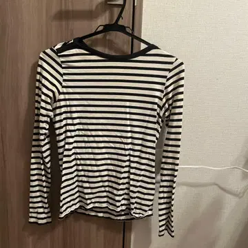 TO* 스트라이프 긴팔 T셔츠