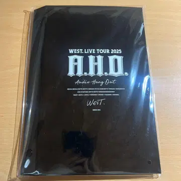 뉴스레터 폴더 WEST. A.H.O.