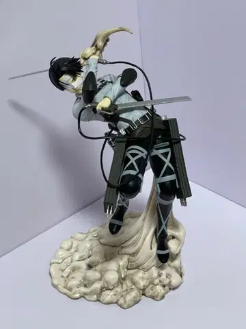 진격의 거인 리바이 피규어 4 제일복권