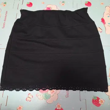 MARS 블랙 타이트 스커트