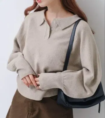 kastane 커브 슬리브 폴로 니트 베이지 이번 시즌