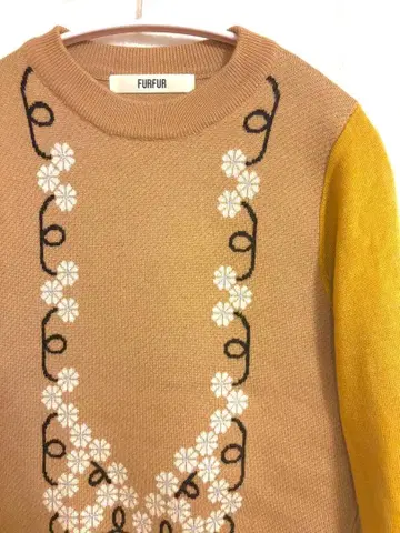 FURFUR 블루밍 리프 스웨터 꽃무늬 양모 100% 카멜