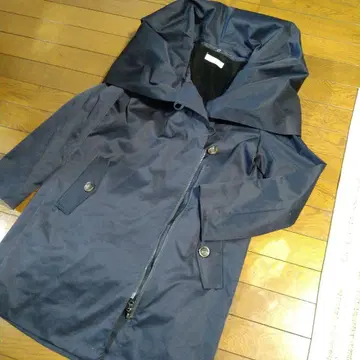 BARNEYS NEWYORK 네이비 후디드 코트