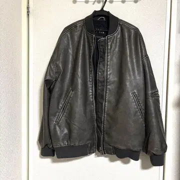 ZARA 페이크 가죽 자켓