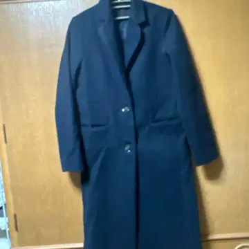 DRWCYS 네이비 체스터 코트