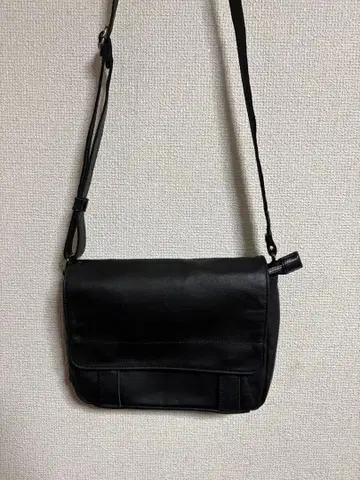 DOUBLES 가죽 블랙 숄더백