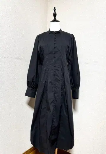 새상품*jemma.atelier 블랙 버튼 셔츠 원피스 밴드 카라