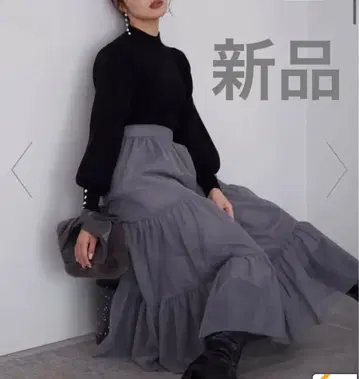 겹쳐진 라메 튤 캉캉 스커트 24AW