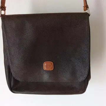 BRIC'S 브릭스 올리브 가죽 숄더백