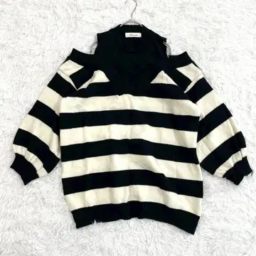 Alicedudu 보더 니트탑 S 화이트 블랙 오프숄더 오픈 숄더