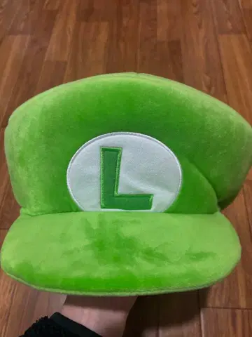 슈퍼 마리오의 루이지 캡