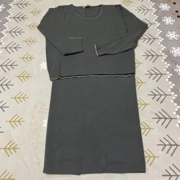 크루치아니 그레이 카키색 긴팔 니트 스커트 셋업