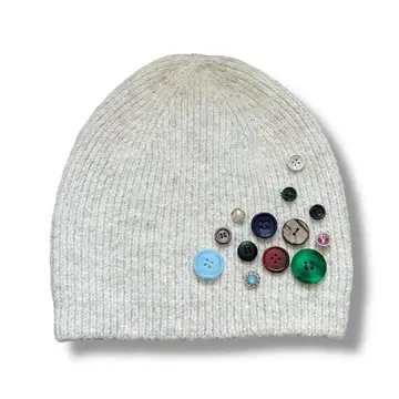 샤기 니트 모자 버튼 장식 스터드 비니 핸드메이드 y2k